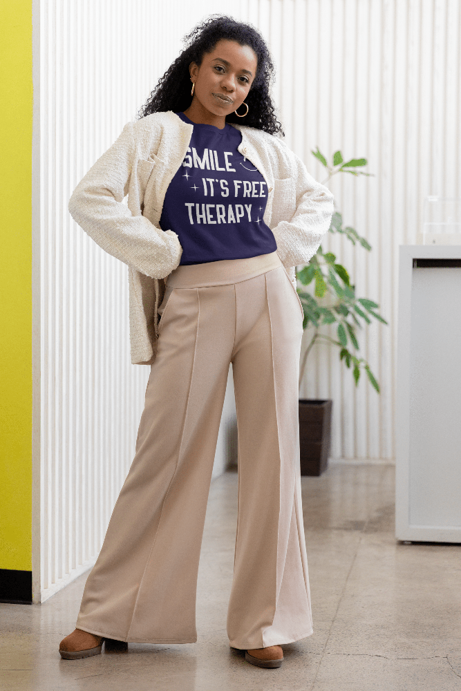 Dental Tooth Logo Happy T-Shirt - Gooso Pixel