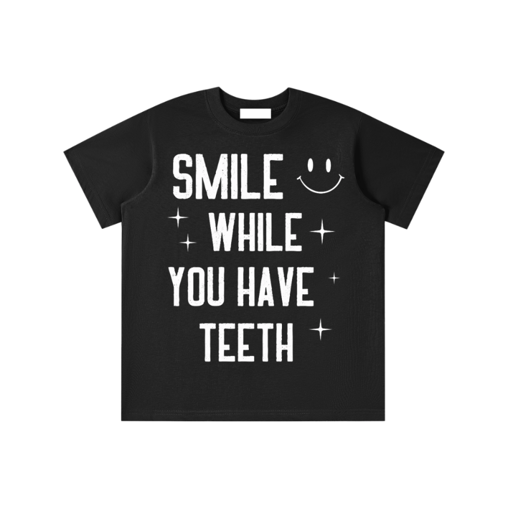 Essential Kids' T-shirt - Gooso Pixel smile while you have teeth black 