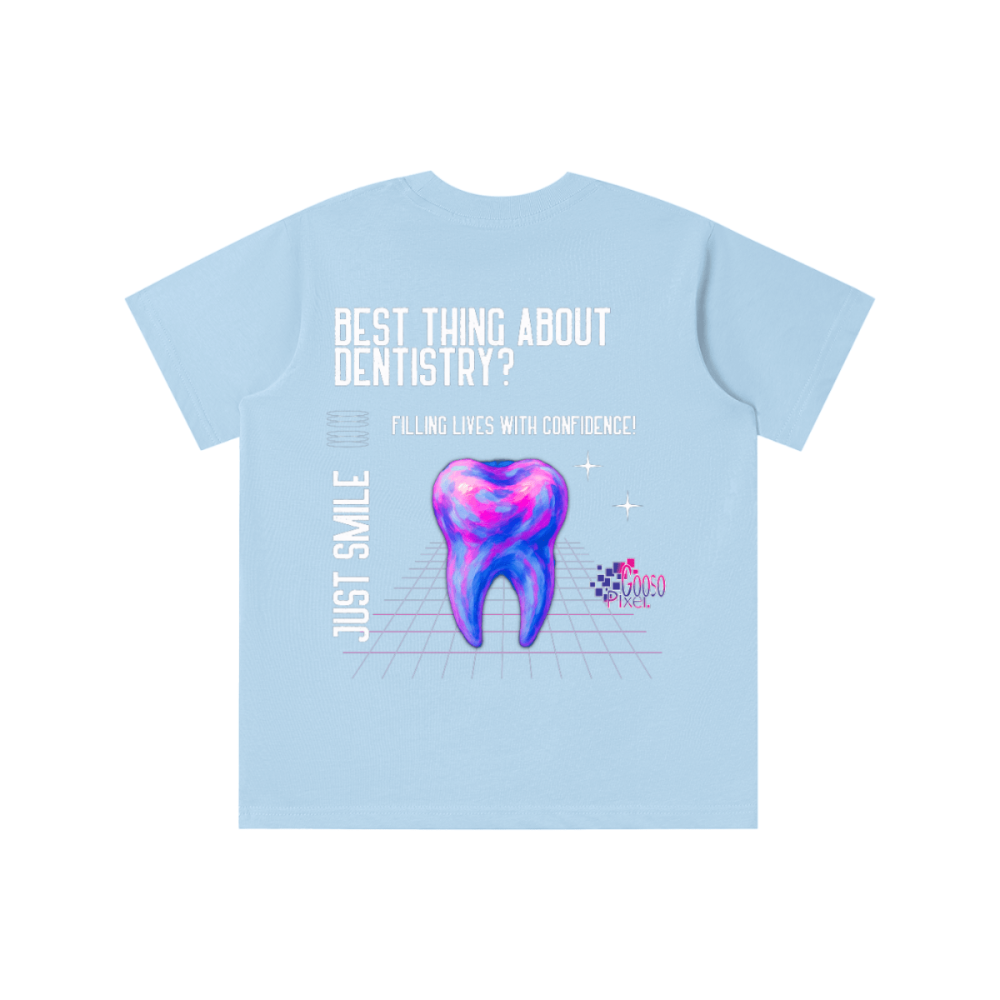 Essential Kids' T-shirt - Gooso Pixel-just-smile-yellow