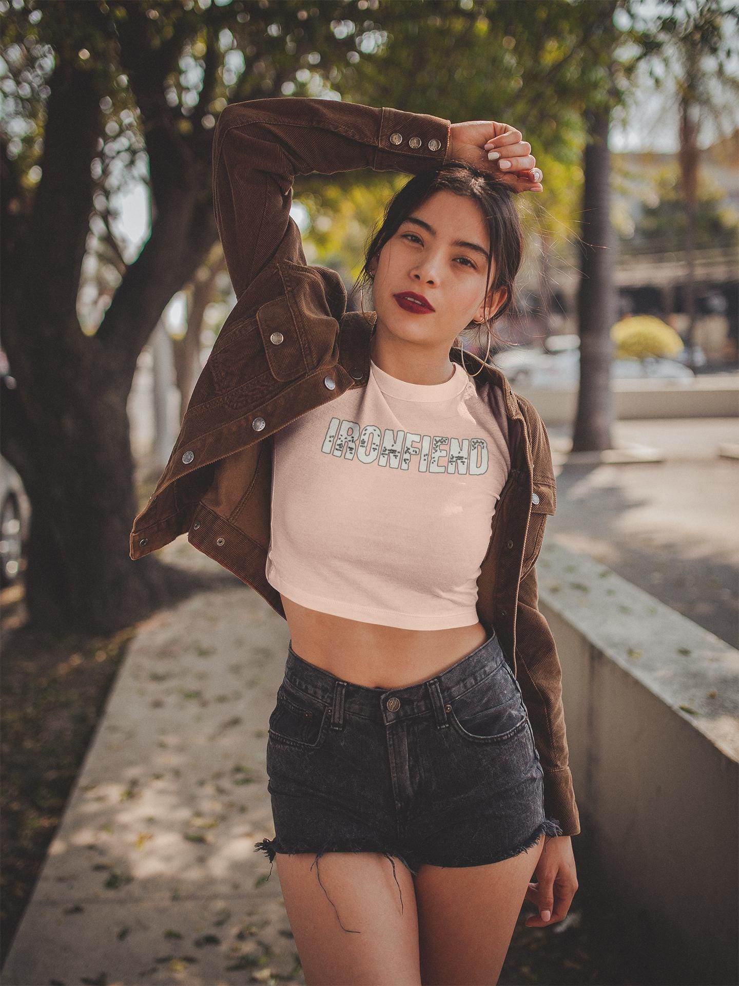Motivation Versatile Graphic cropped Top